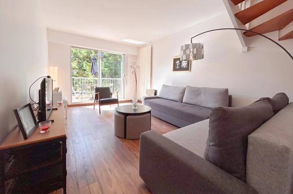 Appartement T4 en duplex de 84 m2.