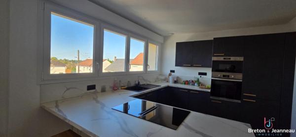 Maison entièrement rénovée à Saint-Berthevin