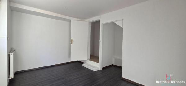 Maison entièrement rénovée à Saint-Berthevin