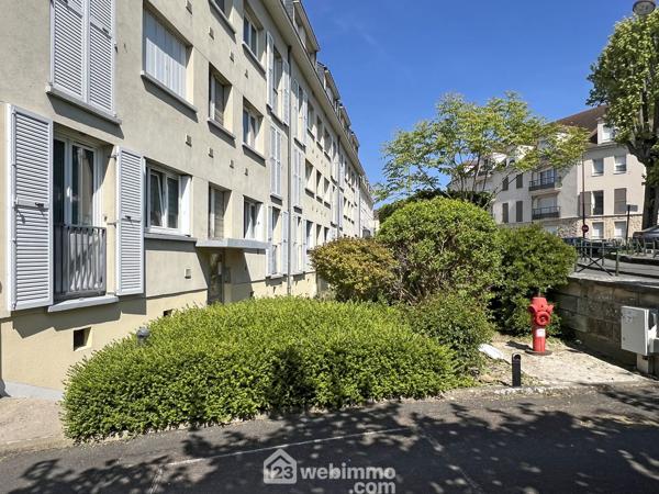 Appartement 61 m² à BOISSY-SAINT-LEGER 94470