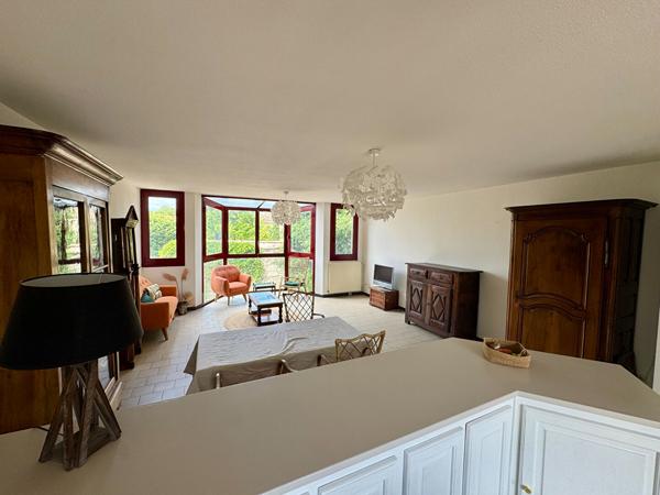 Appartement Nimes 3 pièce(s) 89.70 m2