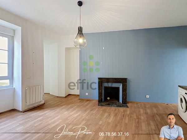 Appartement
         4 pièces
        - 61 m² 124 000 € *