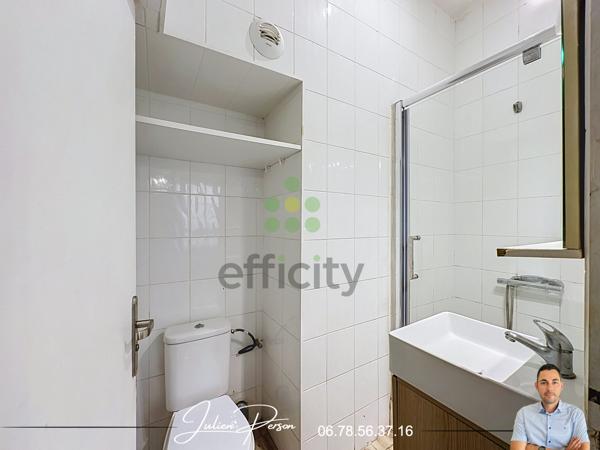 Appartement
         4 pièces
        - 61 m² 124 000 € *