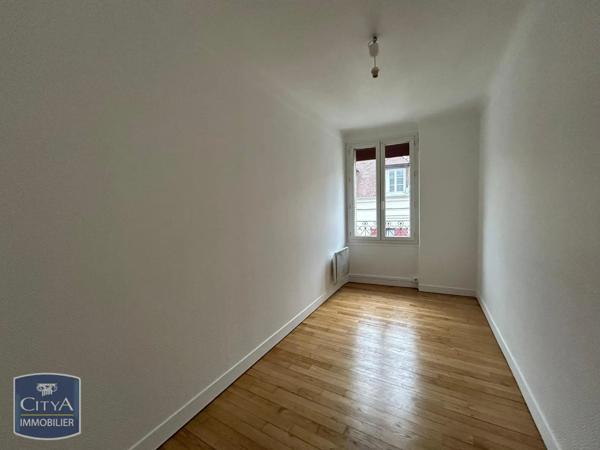 Appartement à louer 4 pièces 101m² Arpajon (91290)