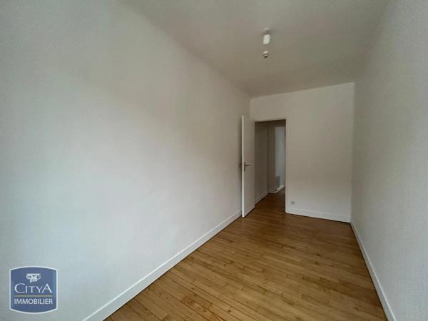 Appartement à louer 4 pièces 101m² Arpajon (91290)