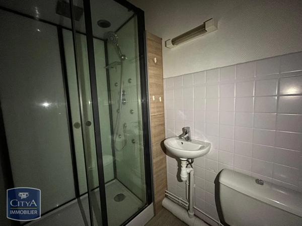 Appartement à louer 4 pièces 101m² Arpajon (91290)