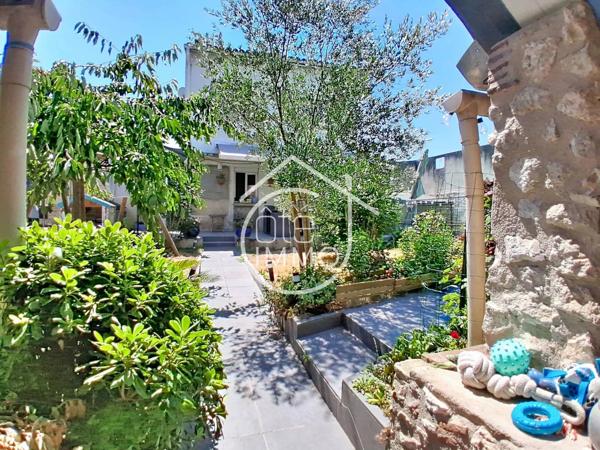 COEUR BASTIDE : Maison familiale 203 m² avec piscine et dépendances