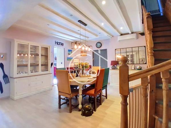 COEUR BASTIDE : Maison familiale 203 m² avec piscine et dépendances