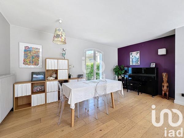 Maison 6 pièces de 118 m² à Francheville (69340)