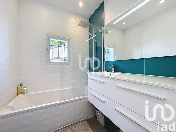 Maison 6 pièces de 118 m² à Francheville (69340)