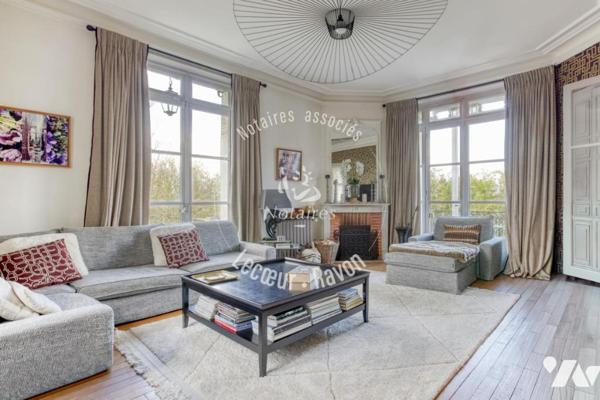 Maison de Maître de 280 m2 avec 5 chambres et 1360 M2 de terrain, Orgeval