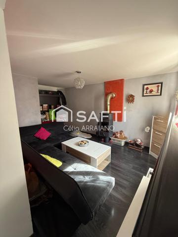 Maison rénovée avec garage et terrain sur Morez