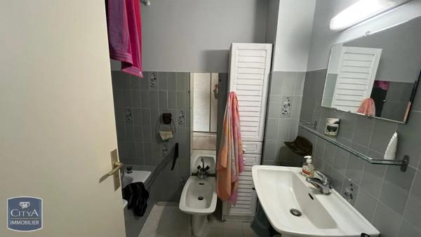 Appartement à louer 2 pièces 63.57m² Brive-la-Gaillarde (19100)