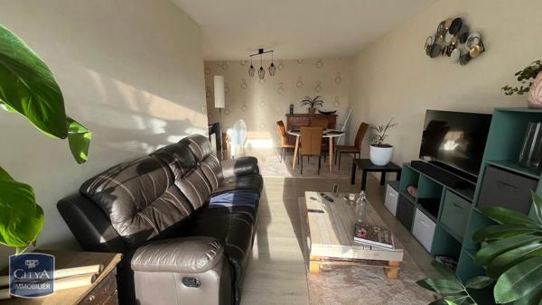 Appartement à louer 2 pièces 63.57m² Brive-la-Gaillarde (19100)