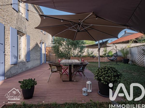 Maison à vendre 4 pièces 190 m² Surgères