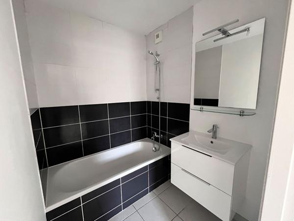 Location maison Vannes : 1 300 € - AJP Immobilier Vannes