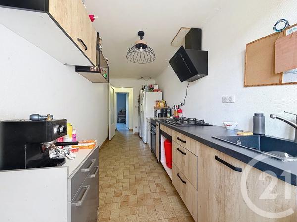Maison à vendre  6 pièces - 139,05 m 2   ST SULPICE LE GUERETOIS  - 23