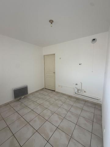 LE MANS - CHASSE ROYALE- T4- 102m²-TERRASSE+ 2 PARKINGS