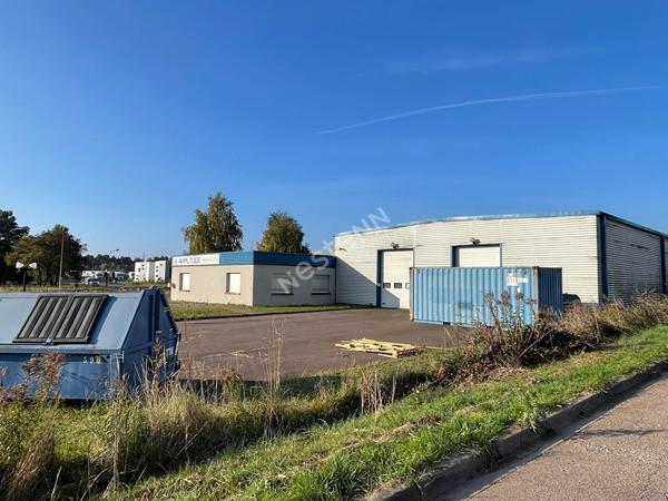 Entrepôt + bureaux 800m² Zone Europort