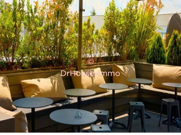 Commerce à vendre 4 pièces de 500 m²