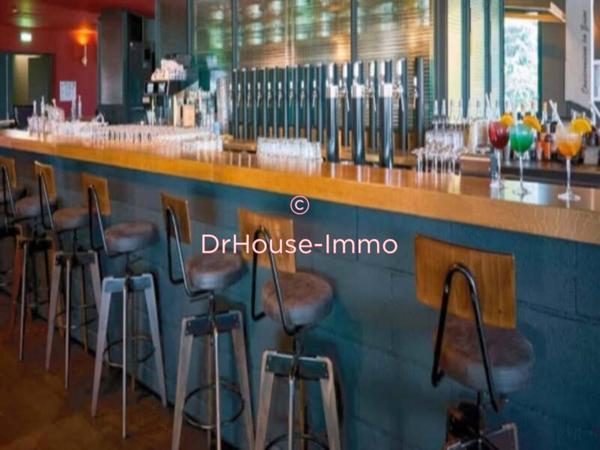 Commerce à vendre 4 pièces de 500 m²