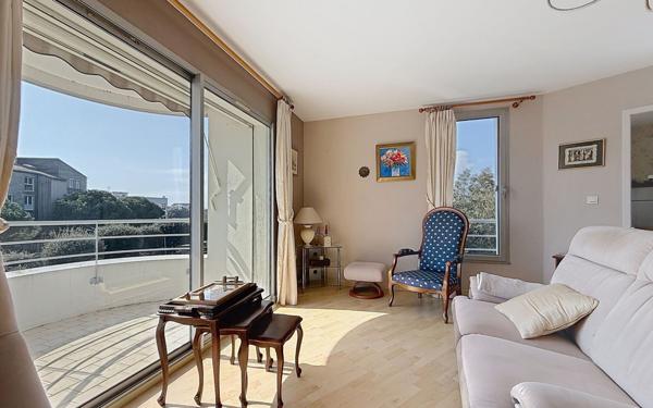 Appartement à vendre    3 pièces • 69,21 m2 La Rochelle