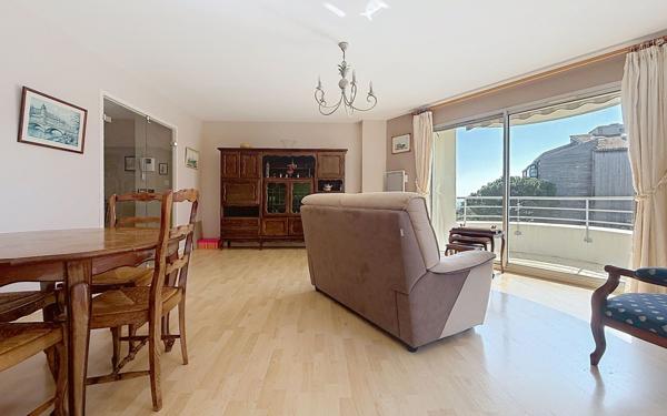 Appartement à vendre    3 pièces • 69,21 m2 La Rochelle