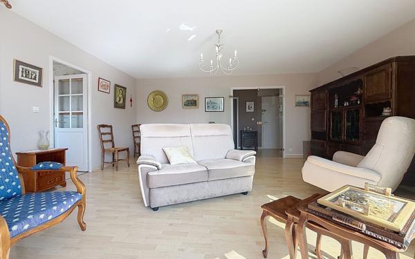 Appartement à vendre    3 pièces • 69,21 m2 La Rochelle