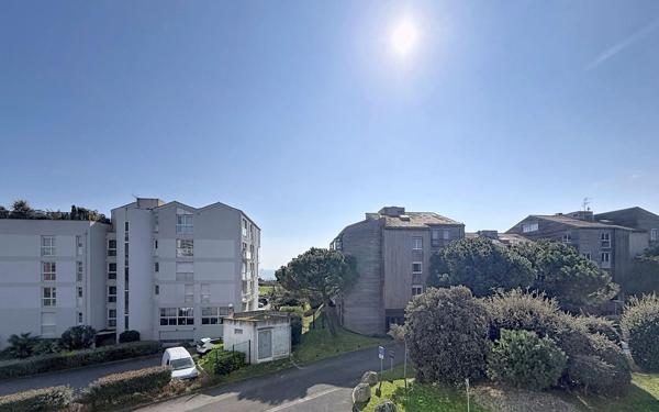 Appartement à vendre    3 pièces • 69,21 m2 La Rochelle