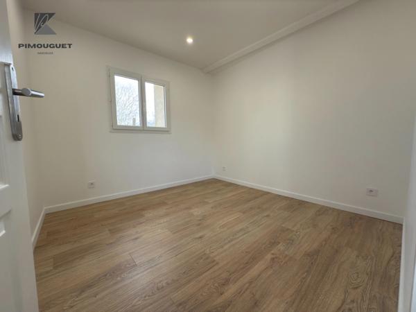 Maison en pierre de caractère en cours de rénovation – Lussac (Gironde)