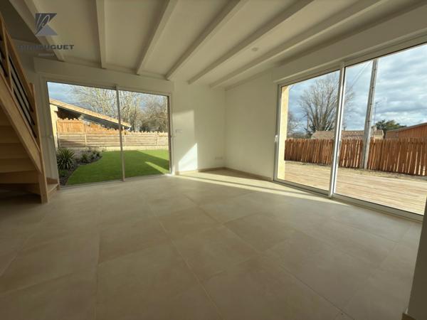 Maison en pierre de caractère en cours de rénovation – Lussac (Gironde)