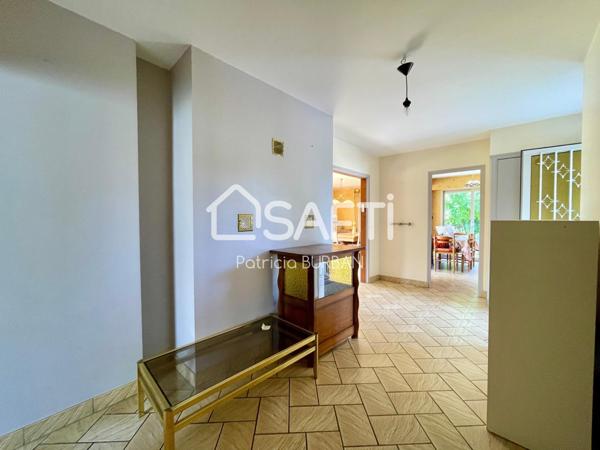 Maison de plain pied 100 M2 3 chambres 13600 m2 de terrain