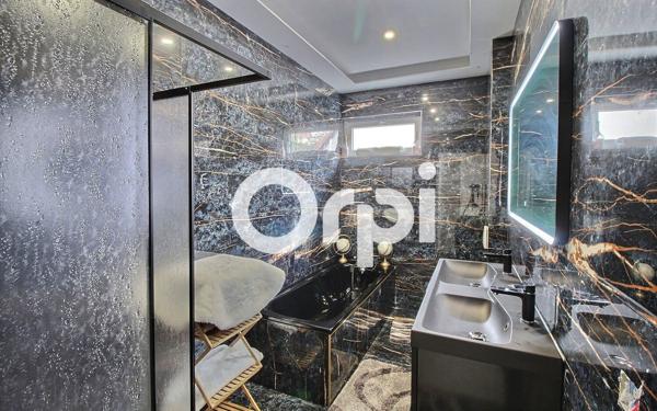 Maison à vendre    6 pièces •  Niederbronn-les-Bains