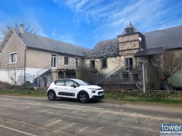 Maison
                                                                                                                                                                                                                                                                                                                        5 pièce(s)                                                                                                                                                                                                          3 chambre(s)                                                                                                                                                                                                          233  m²