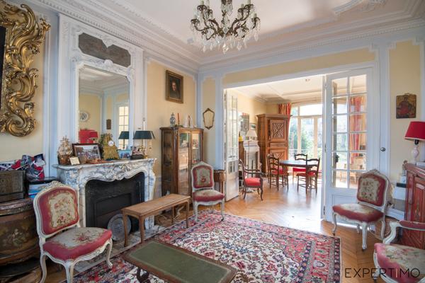 Versailles (78000) Belle Maison en Meulière 11 pièces Versailles Rive droite