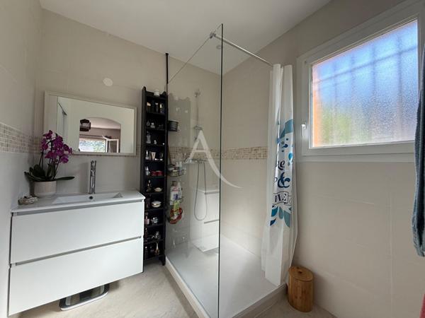 Idron maison 5 pièce(s) et garage