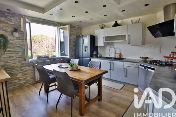 Maison à vendre 5 pièces 89 m² La Chapelle-de-Guinchay