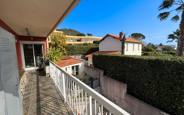 Appartement à vendre    3 pièces • 109,07 m2 Mandelieu-la-Napoule