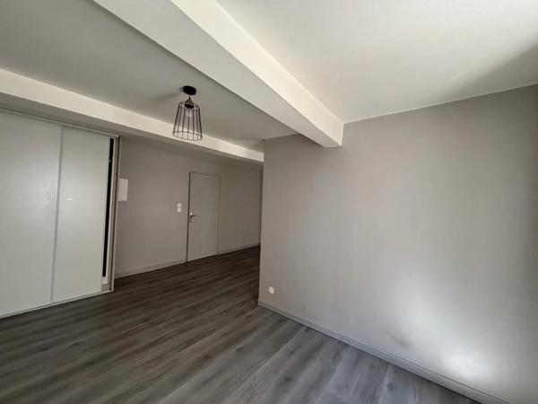Immeuble à vendre à Privas (07000)