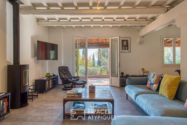 Alliance d’une maison provençale réinventée et d’un panorama d’exception