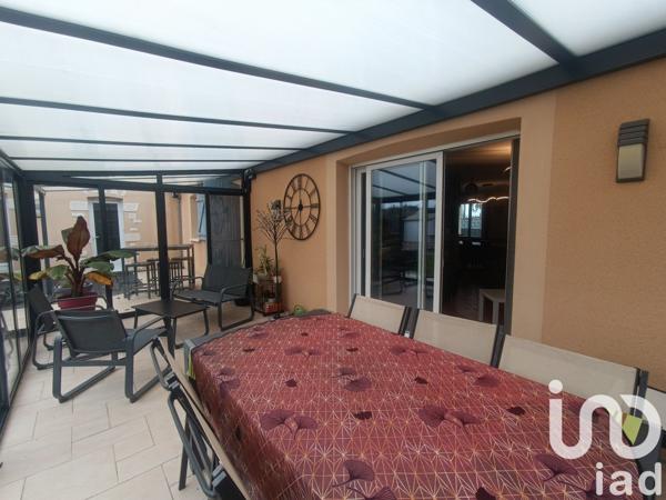 Pavillon 7 pièces de 179 m² à Châteauroux (36000)