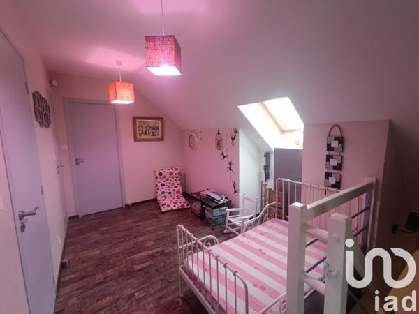 Pavillon 7 pièces de 179 m² à Châteauroux (36000)