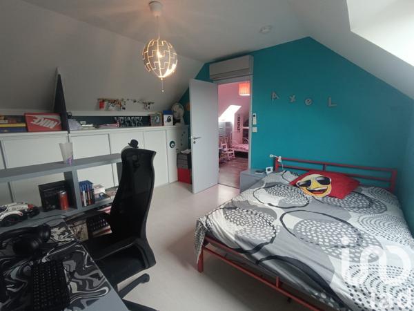 Pavillon 7 pièces de 179 m² à Châteauroux (36000)