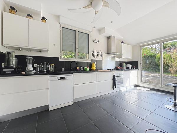 Exclusivité Nestenn Castanet Tolosan - Maison Pompertuzat 5 pièces 134 m²