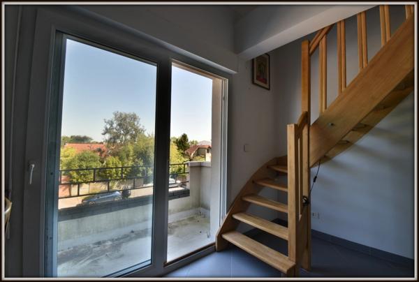 Appartement à vendre Triangle d’Or de Sainte-Geneviève-des-Bois – Un duplex au dernier étage avec balcon et 2 parkings