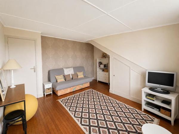 Belle meuliére à HOUILLES. 779 000 € - Référence  982