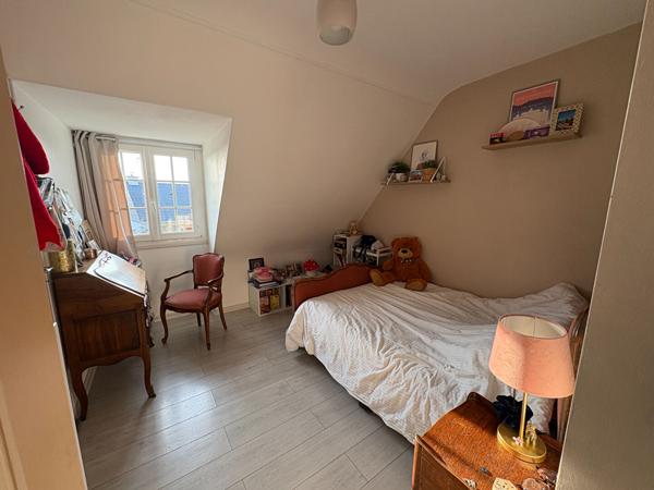 Maison à vendre à Châteaugiron ? 5 chambres ? Sous-sol complet ? Terrain de 459 m² ? Proche Rennes