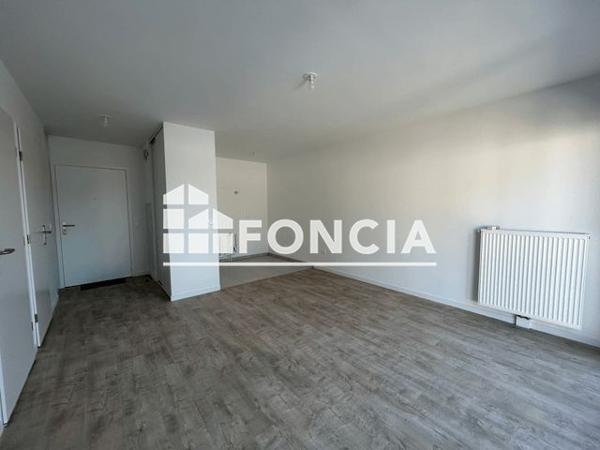 Location Appartement 2 pièces 41.97 m² - Résidence LES CHRYSALIDES Pont De Metz 80480