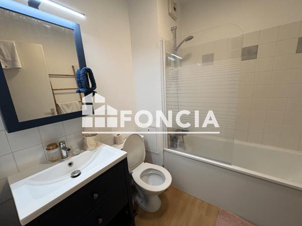 Location Studio meublé 31.67 m² - RESIDENCE CHARLES DAUBIGNY Talence 33400