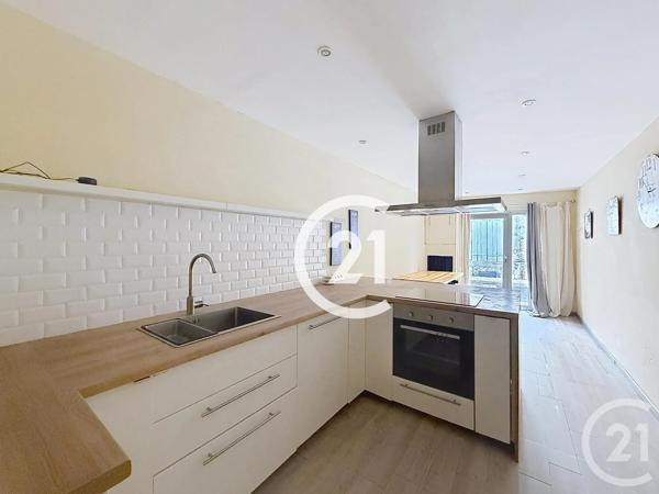 Maison à vendre  3 pièces - 60 m 2   COGNAC  - 16